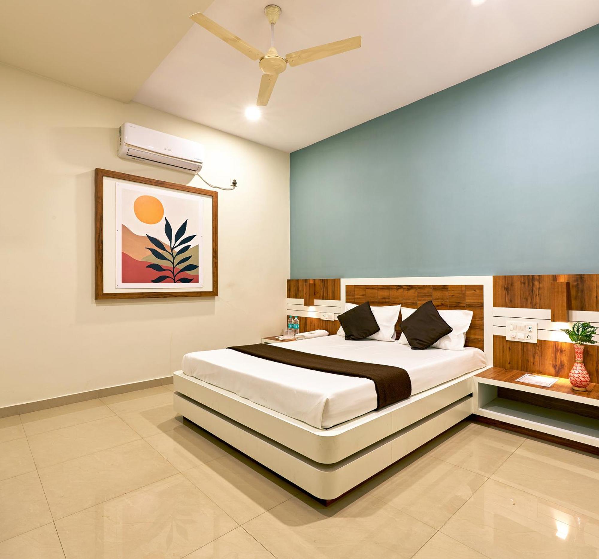 Serenity Resort Panhāla Buitenkant foto